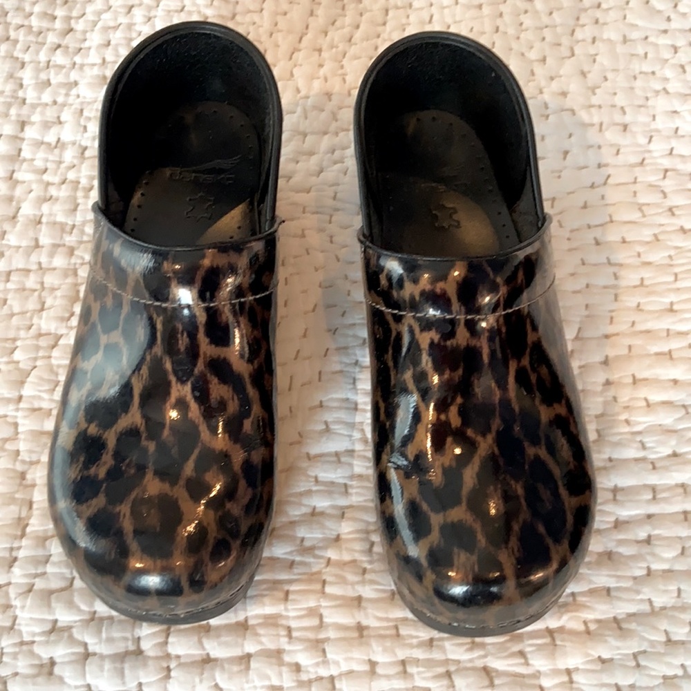 Dansko leopard clogs size 40